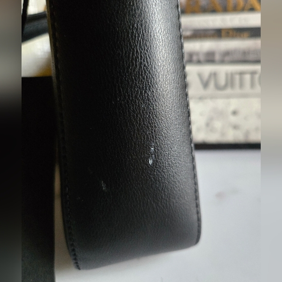 Versace Jeans Couture Black And Yellow Rock Cut Shoulder Bag NWT And Dustbag - Picture 11 of 11